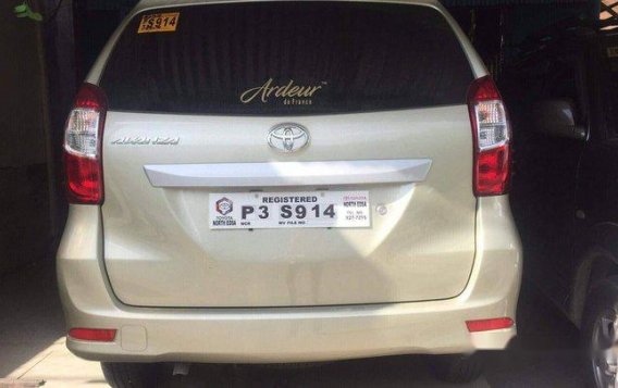 Used Toyota Avanza at 2400 km for sale in Manila-3