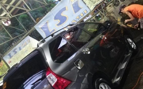 Used Toyota Avanza for sale in Quezon City-1