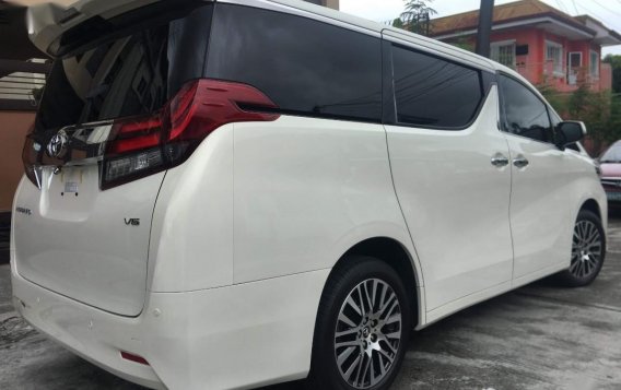 Toyota Alphard 2018 for sale in Paranaque -9