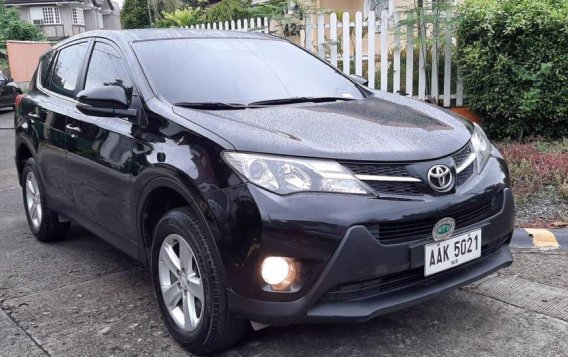 2014 Toyota Rav4 for sale in Quezon City-2