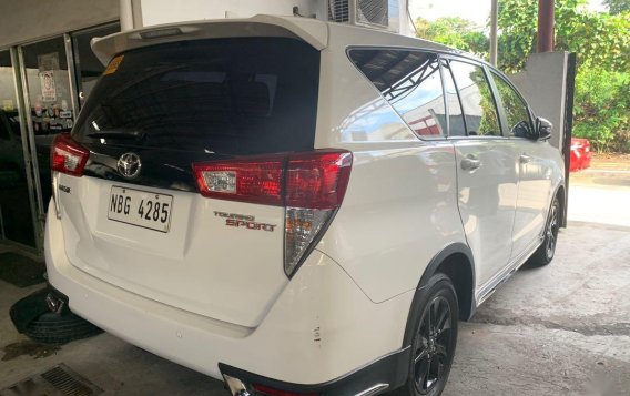 White Toyota Innova 2019 for sale in Quezon City