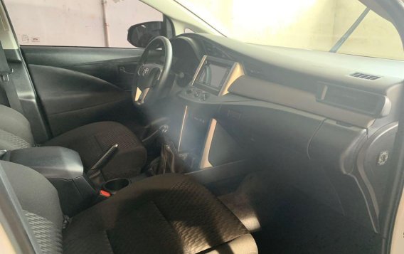 White Toyota Innova 2019 for sale in Quezon City-4