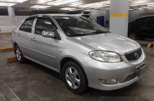 Selling Silver Toyota Vios 2004 at 99000 km