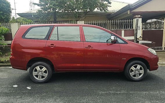 2008 Toyota Innova for sale in Quezon City-3