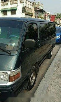 Green Toyota Hiace 2000 Manual Diesel for sale-3