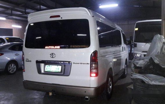 Sell White 2013 Toyota Hiace in Makati-3