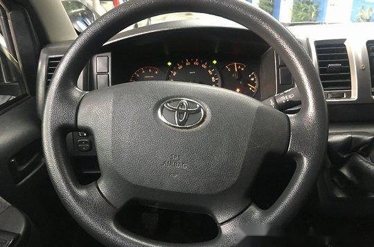 Used Toyota Hiace 2017 for sale in Makati-12