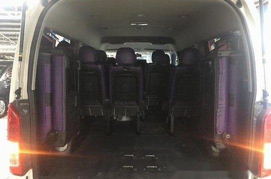 Used Toyota Hiace 2017 for sale in Makati-8