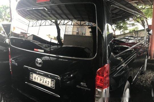 Sell Black 2018 Toyota Hiace Manual Diesel at 7000 km-3