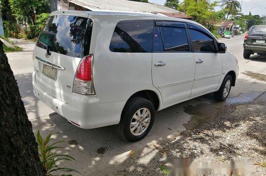 White Toyota Innova 2012 Manual Diesel for sale