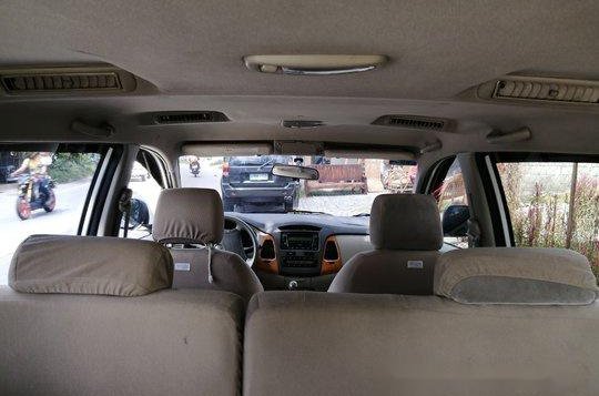 White Toyota Innova 2012 Manual Diesel for sale-4