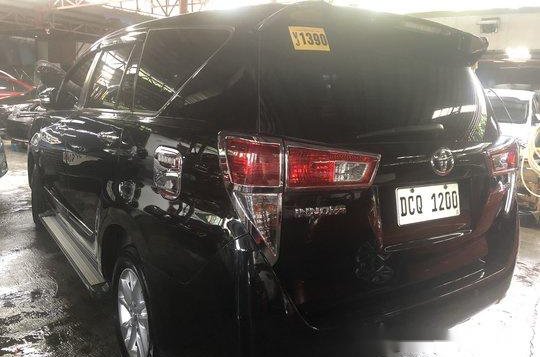 Black Toyota Innova 2016 Automatic Diesel for sale -6