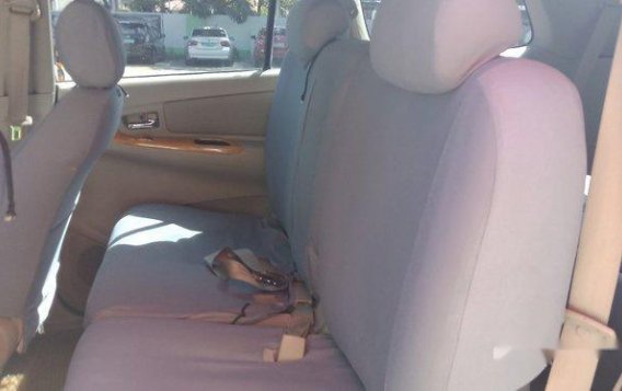 Black Toyota Innova 2011 Manual Diesel for sale-9