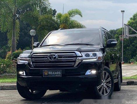 Selling Toyota Land Cruiser 2011 Automatic Diesel -4