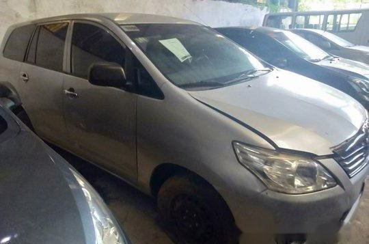 Silver Toyota Innova 2015 for sale in Makati