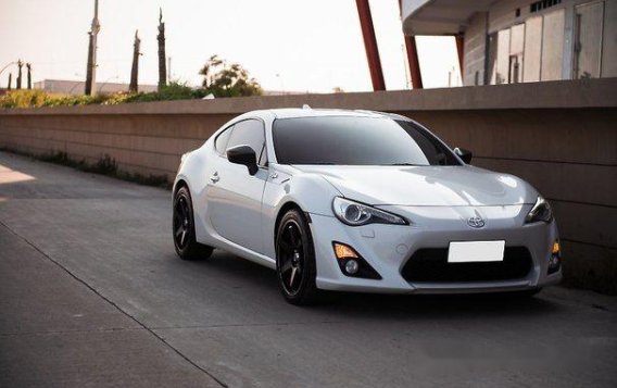 Toyota 86 2013 at 34000 km for sale-4