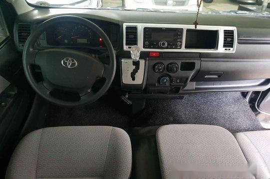 Used Toyota Hiace 2016 at 40000 km for sale in Pasig-9