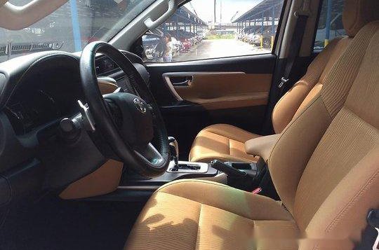 Used Toyota Fortuner 2017 Automatic Diesel for sale in Makati-9