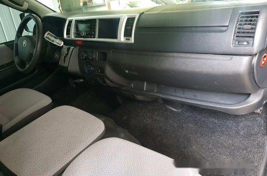 Used Toyota Hiace 2016 at 40000 km for sale in Pasig-7