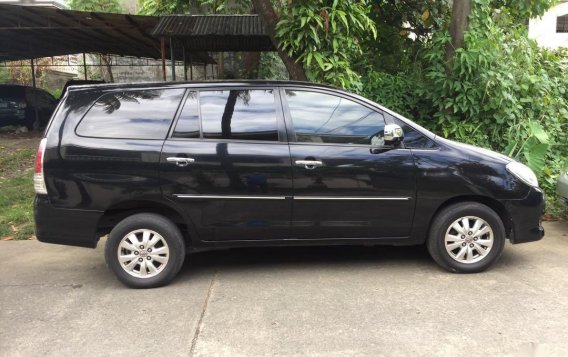 2010 Toyota Innova for sale in Quezon City-4