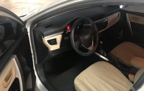 2014 Toyota Corolla Altis for sale in Las Pinas-4