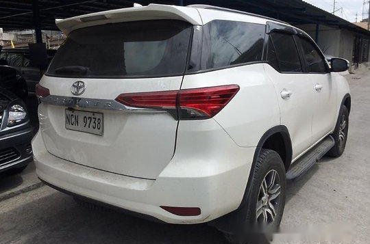 Used Toyota Fortuner 2017 Automatic Diesel for sale in Makati-3