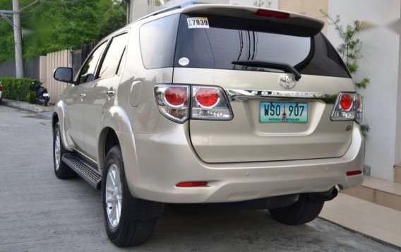 2013 Toyota Fortuner for sale in Quezon City-5