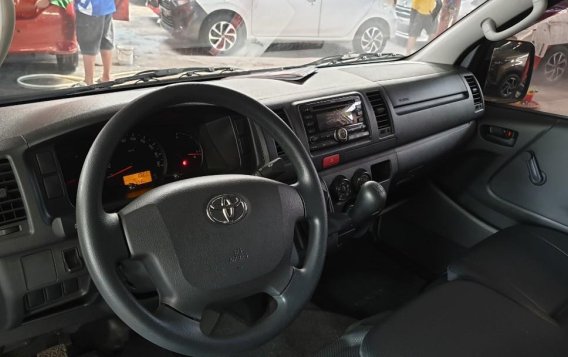 2019 Toyota Hiace at 10000 km for sale -2