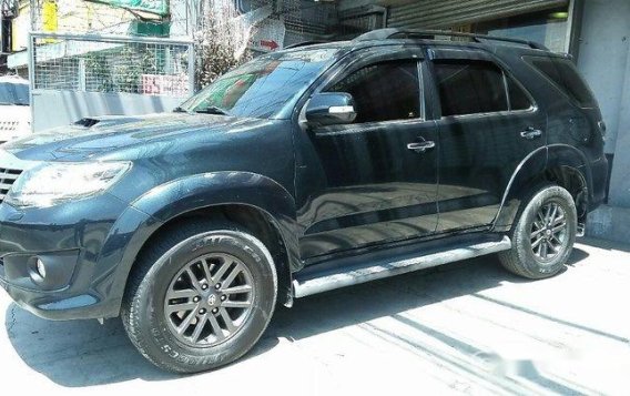 Used Toyota Fortuner 2014 Automatic Diesel for sale in Manila-3