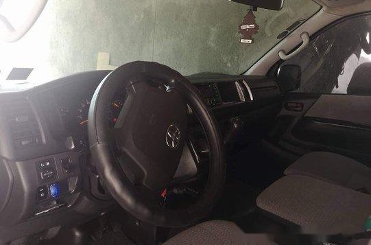 Black Toyota Hiace 2015 at 56182 km for sale -8