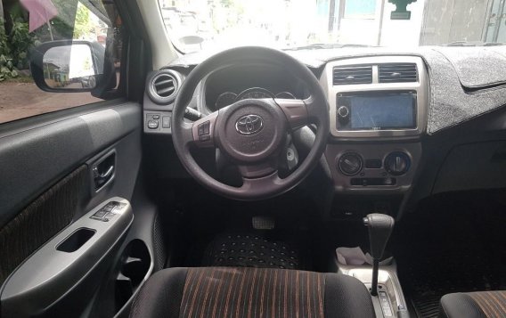 Toyota Wigo 2017 for sale in Gapan-9