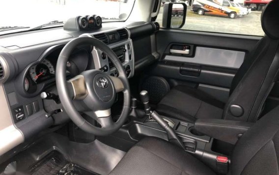 2nd-hand Toyota FJ Cruiser 2015 for sale in Pasig-4