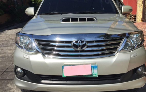 Used Toyota Fortuner 2013 for sale in Biñan-1