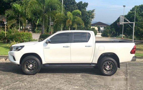 Toyota Hilux 2019 Automatic Diesel for sale -4