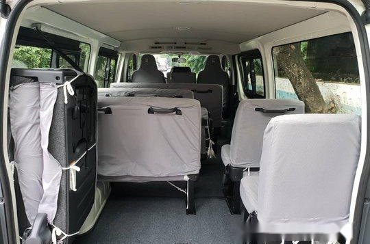 Selling White Toyota Hiace 2019 at 4000 km -9