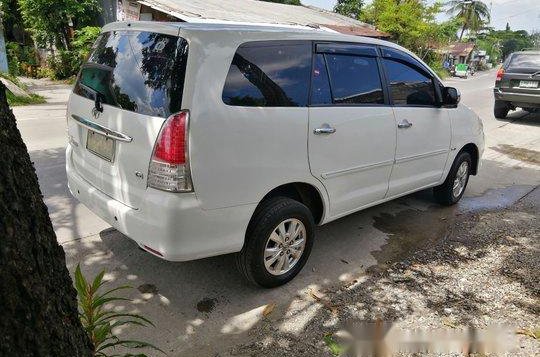 Used White Toyota Innova 2012 at 58000 for sale in Manila-4