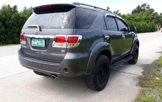 Toyota Fortuner 2006 for sale in Las Piñas-4