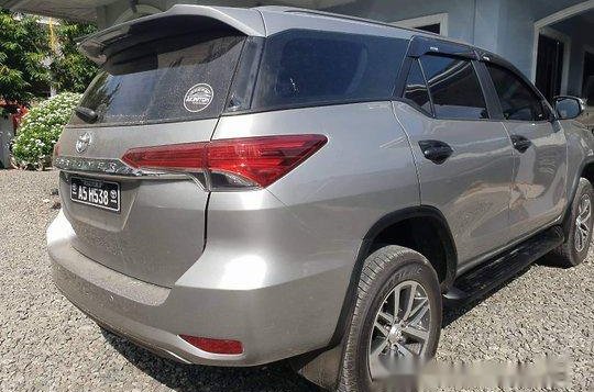 Selling Toyota Fortuner 2018 at 28000 km-3