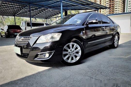 Selling Black Toyota Camry 2007 at 75000 km-1