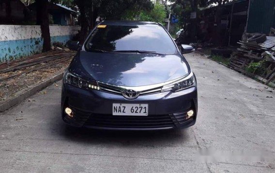 Selling Toyota Corolla Altis 2017 Automatic Gasoline -1