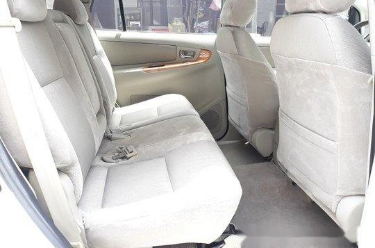 Used Silver/Grey Toyota Innova 2010 at 111000 for sale in Manila-9