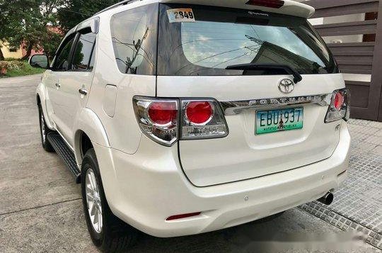 White Toyota Fortuner 2014 at 45000 km for sale-2