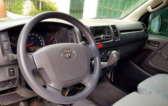 White Toyota Hiace 2019 at 9743 km for sale-6