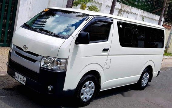 White Toyota Hiace 2019 at 9743 km for sale-2