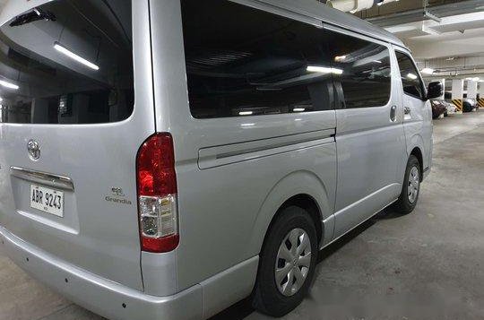 Silver Toyota Hiace 2016 for sale in Quezon City -2