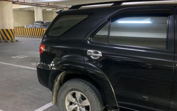 Toyota Fortuner 2006 at 105000 km for sale -4