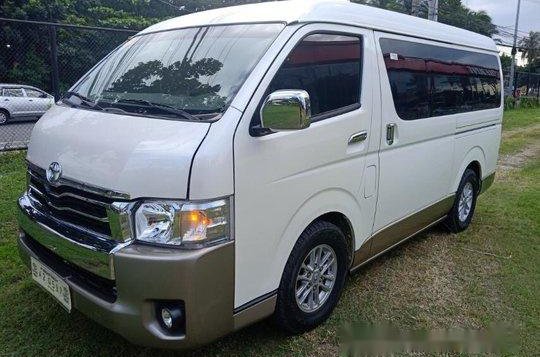 Selling Toyota Hiace 2018 at 22000 km -1