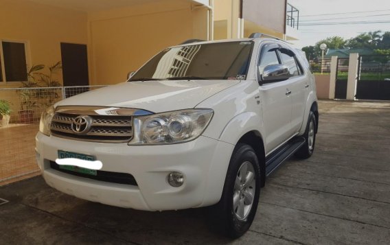2011 Toyota Fortuner for sale in Paranaque 