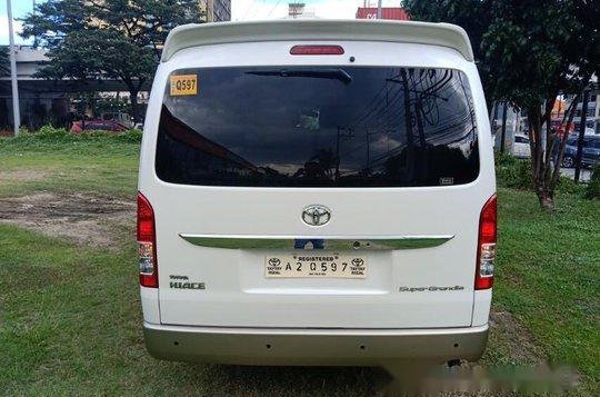 Selling Toyota Hiace 2018 at 22000 km -4