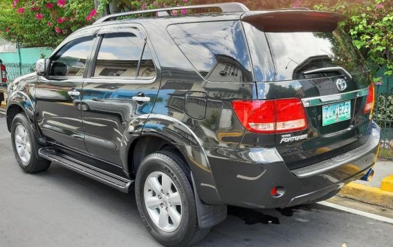 2007 Toyota Fortuner for sale in Mandaluyong -2